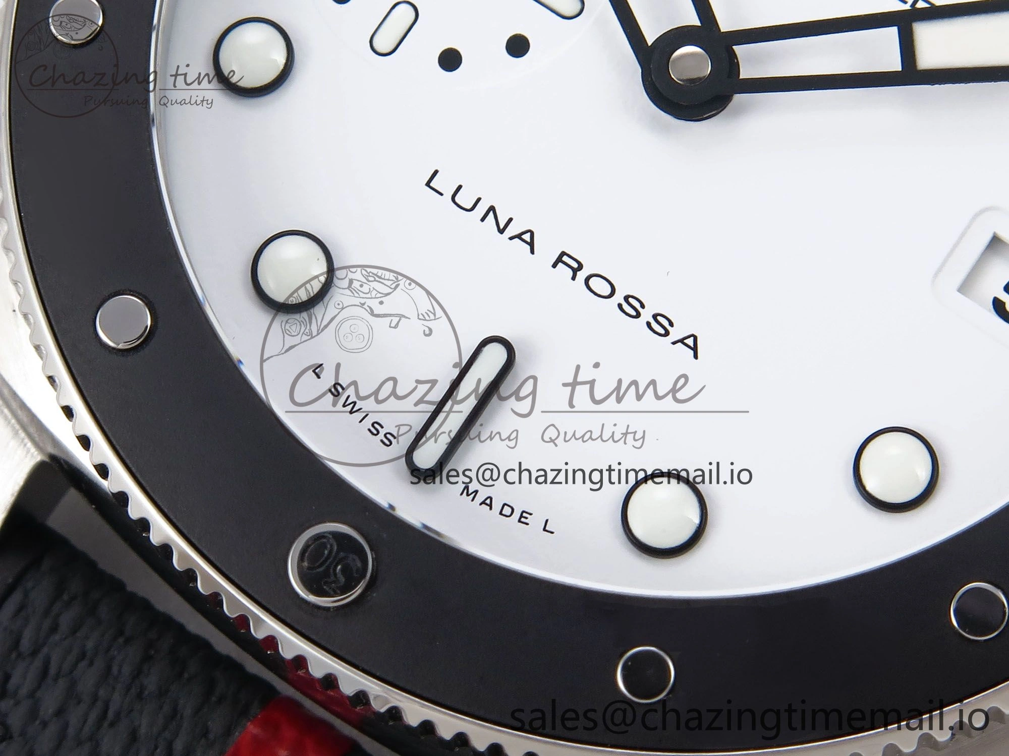 PAM1579 Luna Rossa Submersible VSF 1:1 Best Edition on Black Fabric Strap P900