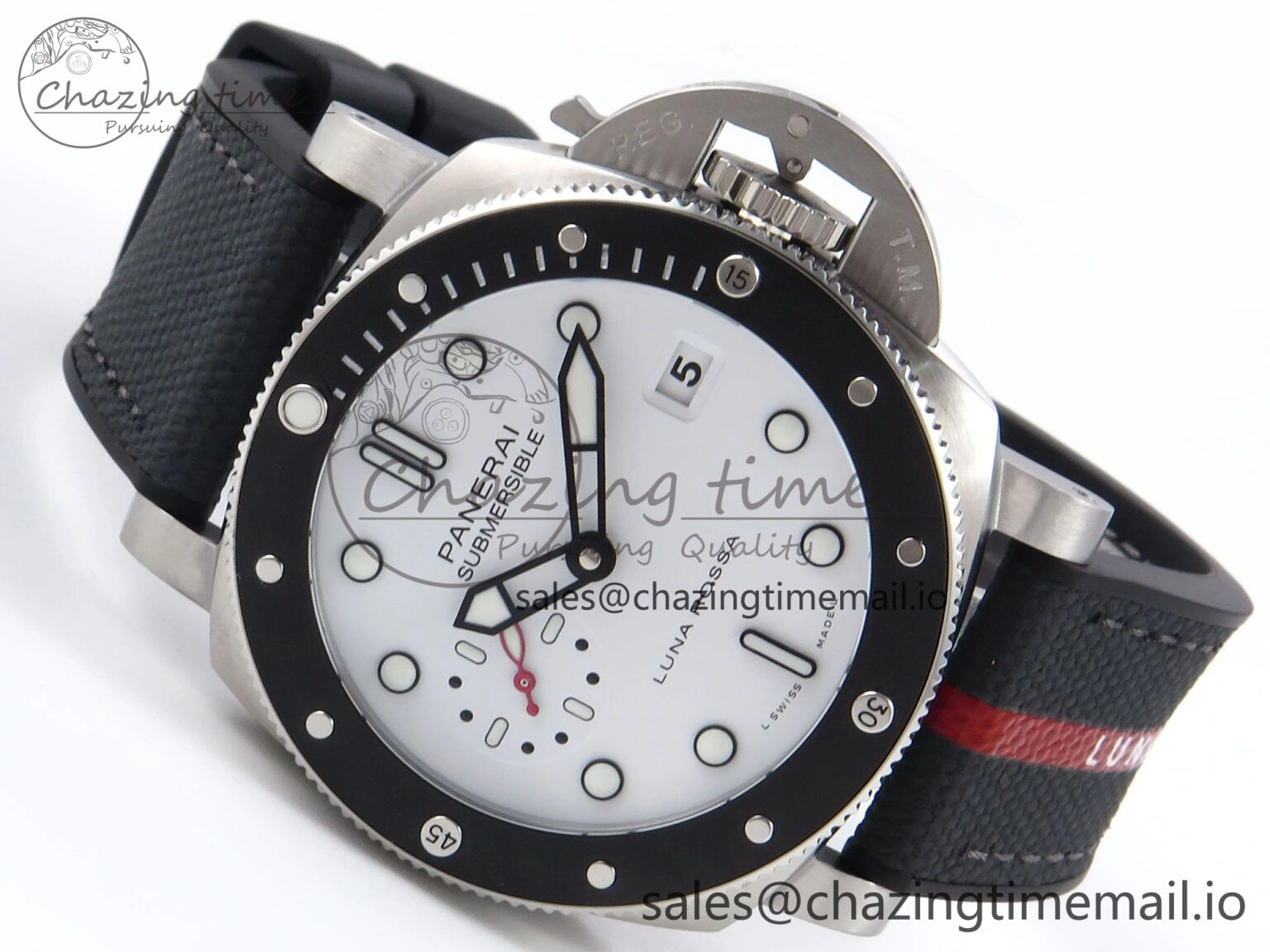 PAM1579 Luna Rossa Submersible VSF 1:1 Best Edition on Black Fabric Strap P900
