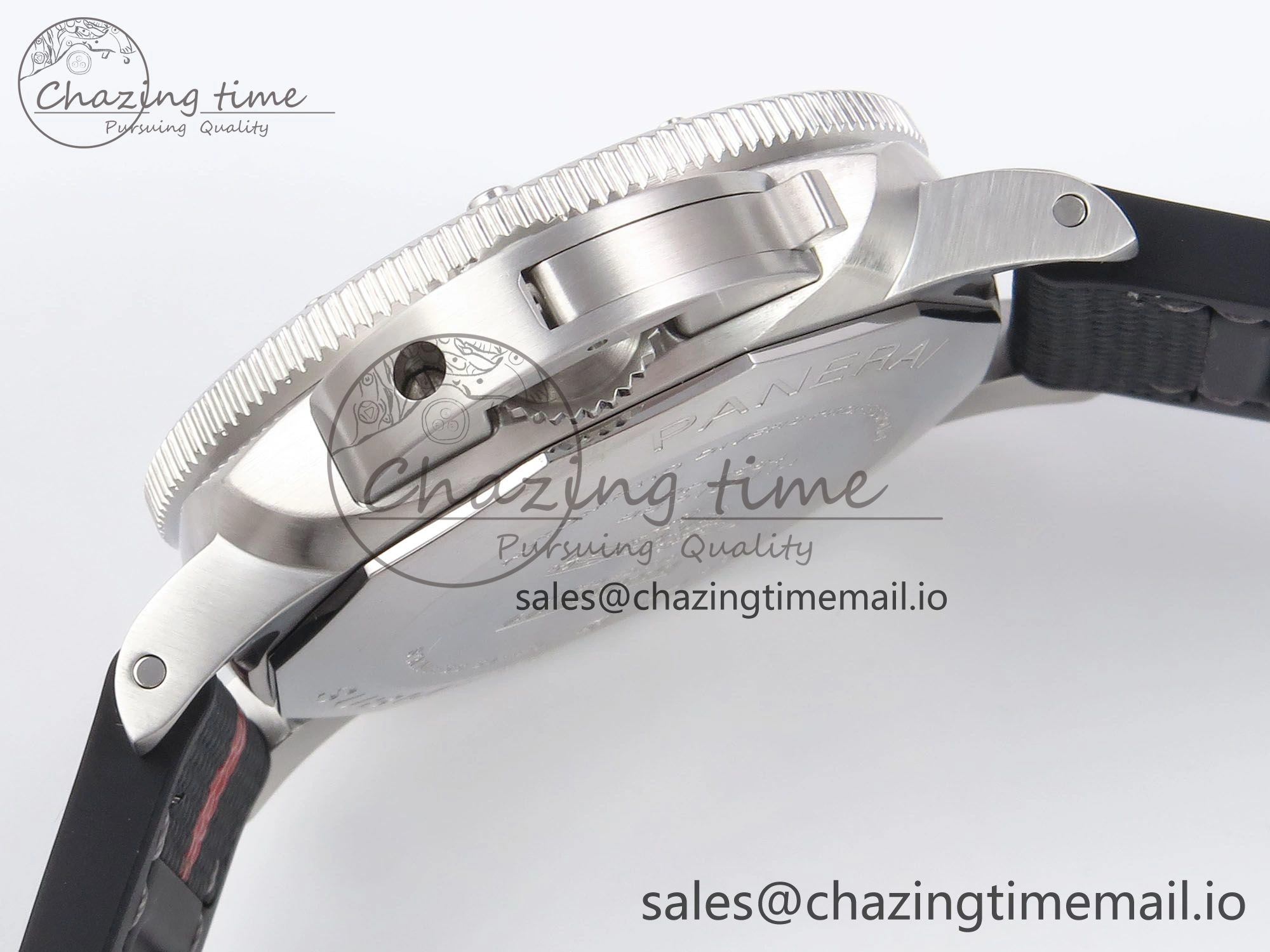 PAM1579 Luna Rossa Submersible VSF 1:1 Best Edition on Black Fabric Strap P900