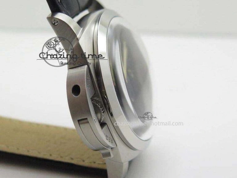 PAM217 H ZF Best Edition Superlumed Dial on Black Leather Strap A6497 with Y-Incabloc