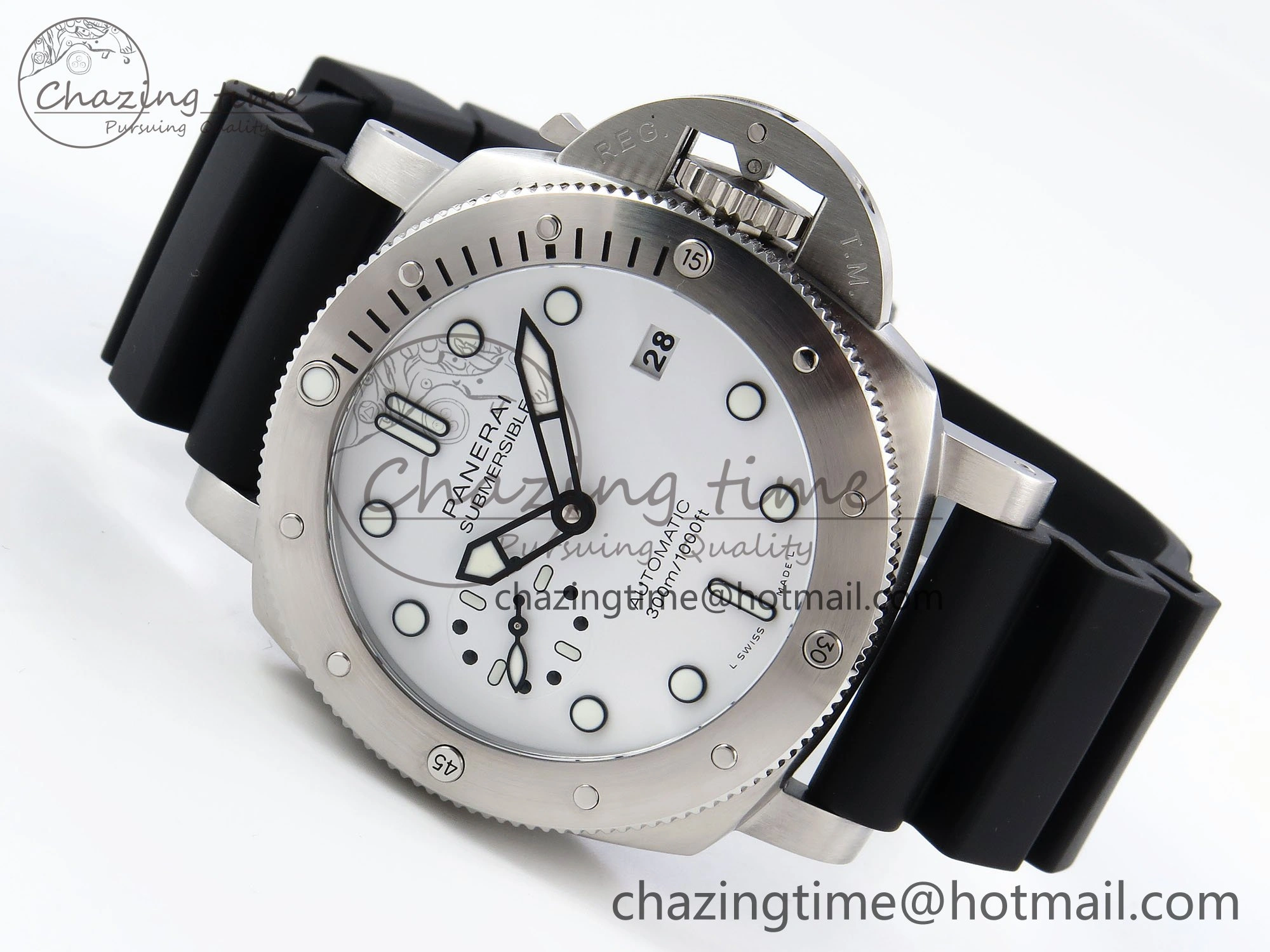 PAM2223 Luminor Submersible 42mm VSF Best Edition White Dial on Rubber Strap P900 Clone
