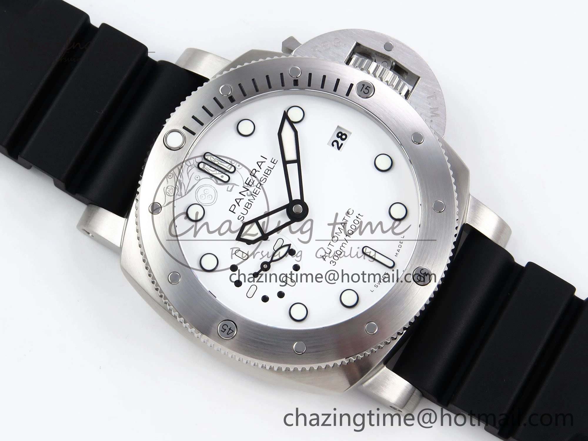 PAM2223 Luminor Submersible 42mm VSF Best Edition White Dial on Rubber Strap P900 Clone