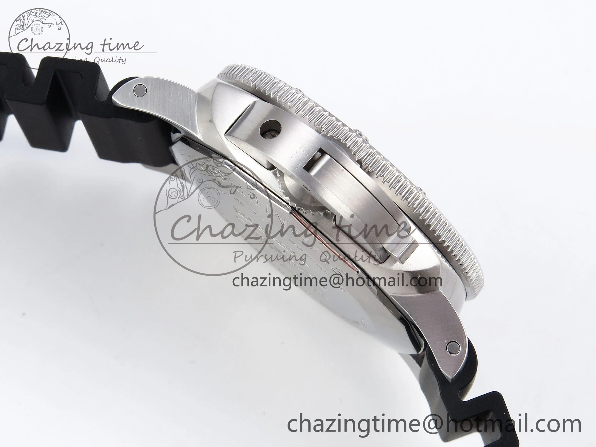 PAM2223 Luminor Submersible 42mm VSF Best Edition White Dial on Rubber Strap P900 Clone