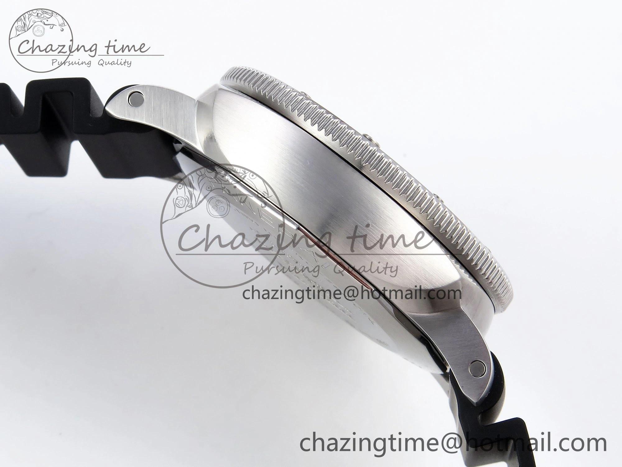 PAM2223 Luminor Submersible 42mm VSF Best Edition White Dial on Rubber Strap P900 Clone