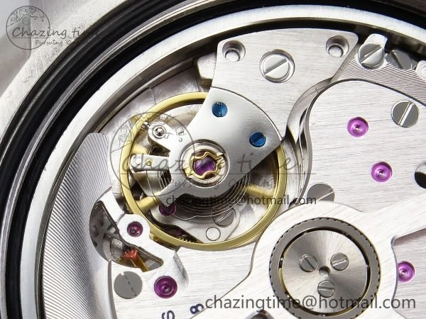 PAM2223 Luminor Submersible 42mm VSF Best Edition White Dial on Rubber Strap P900 Clone