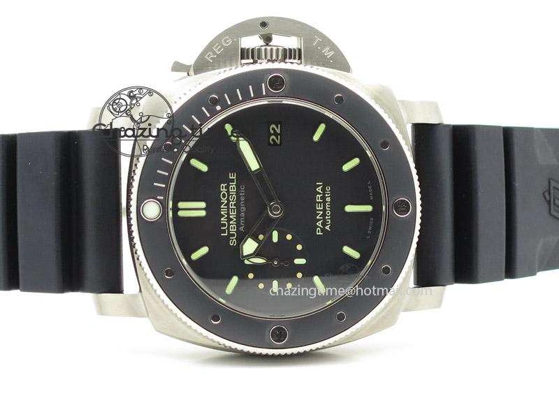 PAM389 O V6 Lite Best Edition On Rubber Strap ST2555
