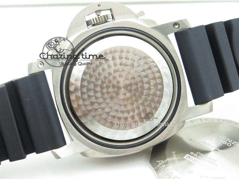 PAM389 O V6 Lite Best Edition On Rubber Strap ST2555