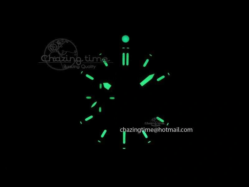 PAM389 O V6 Lite Best Edition On Rubber Strap ST2555