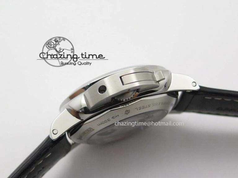 PAM499 Q V6 Lite Best Edition On Leather Strap ST2555