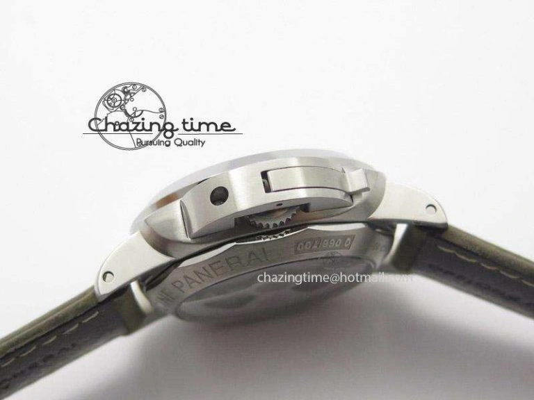 PAM535 Q ZF Best Edition Paris Hobnails Dial On Asso Strap P9001