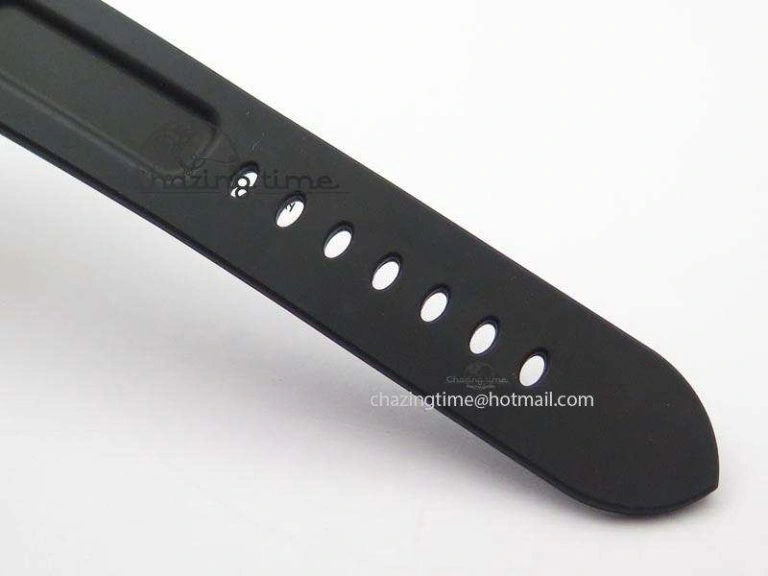 PAM563 P ZF 1:1 Best Edition On Rubber Strap P5000 Clone
