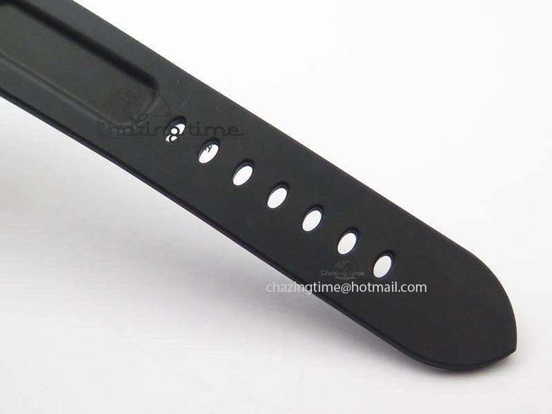PAM563 P ZF 1:1 Best Edition On Rubber Strap P5000 Clone