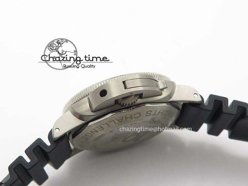 PAM571 P Titanium ZF 1:1 Best Edition on Black Rubber Strap ZP9000