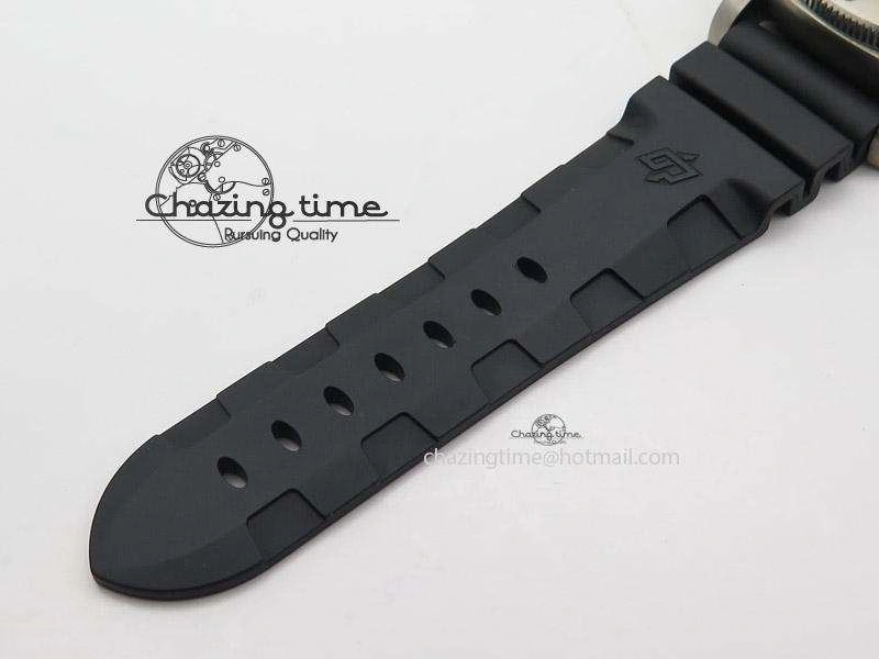 PAM571 P Titanium ZF 1:1 Best Edition on Black Rubber Strap ZP9000