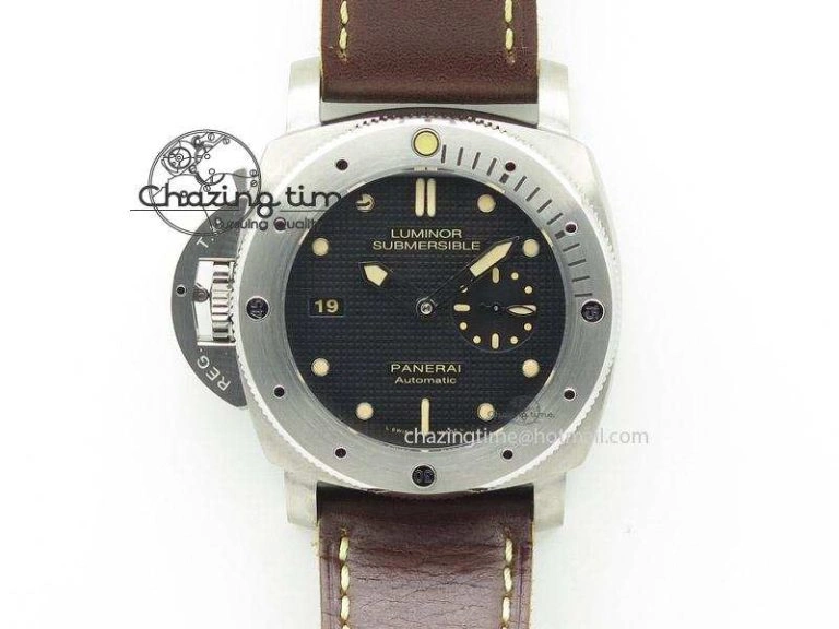 PAM581 V6F Table Clock Sphere 65mm With Box Set