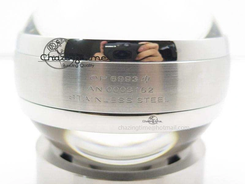 PAM581 V6F Table Clock Sphere 65mm With Box Set
