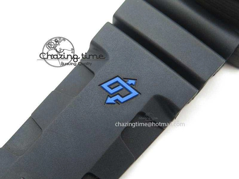 PAM616 Carbotech V6F Best Edition on Blue Logo Black Rubber Strap P9000