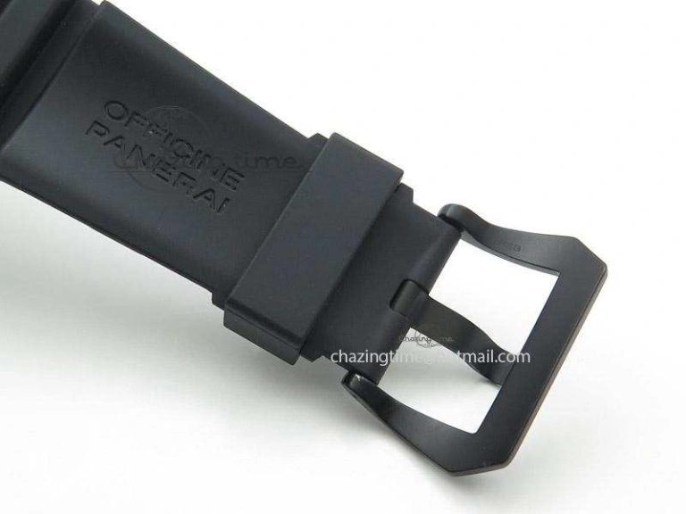 PAM616 Carbotech ZF Best Edition On Blue Logo Black Rubber Strap P9000