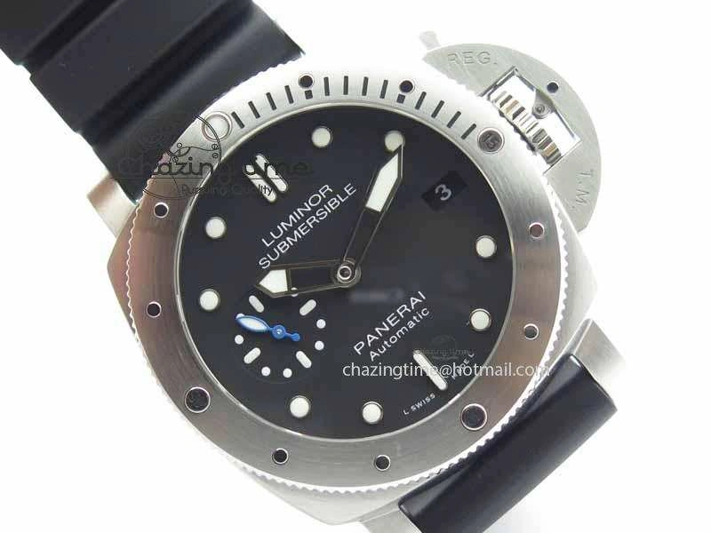 PAM682 Luminor Submersible XF 1:1 Best Edition On Black Rubber Strap P.9010 V2