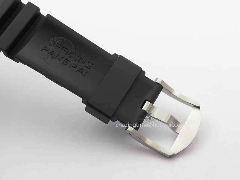 PAM682 Luminor Submersible XF 1:1 Best Edition On Black Rubber Strap P.9010 V2