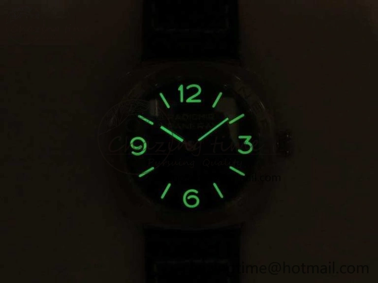 PAM685 SS ZF 1:1 Best Edition Black Dial On Leather Strap P.3000 Super Clone