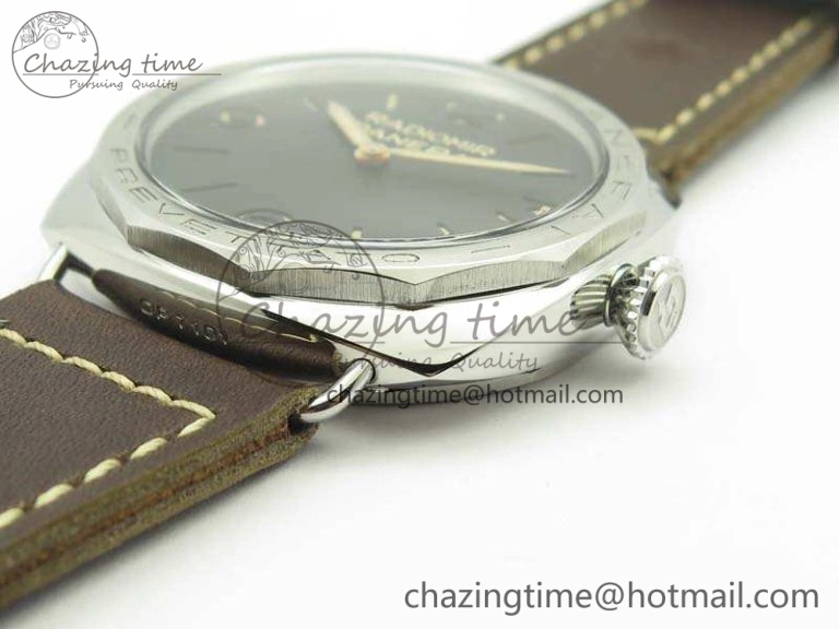 PAM685 SS ZF 1:1 Best Edition Black Dial On Leather Strap P.3000 Super Clone