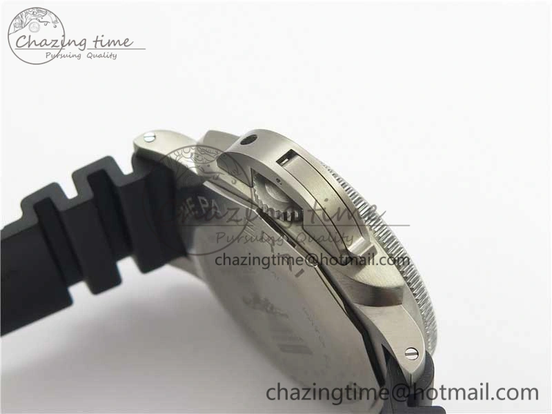 PAM692 T Titanium VSF 1:1 Best Edition on Black Rubber Strap P.9010 Super Clone (Free Nylon Strap)
