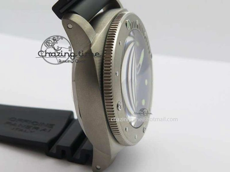 PAM719 S Titanium “Pole2Pole ” VSF 1:1 Best Edition On Black Rubber Strap P.9001 Super Clone