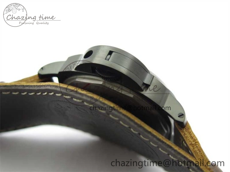 PAM779 SS HWF 1:1 Best Edition on Leather Strap A6497