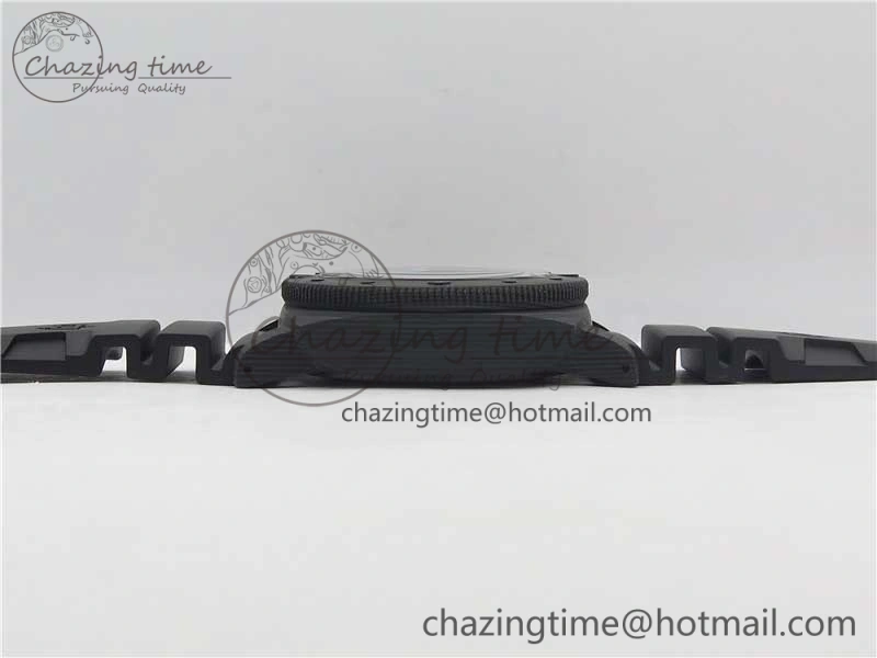 PAM960 Carbotech 42mm VSF Best Edition Black Dial Blue Markers on Rubber Strap P.9010 Clone