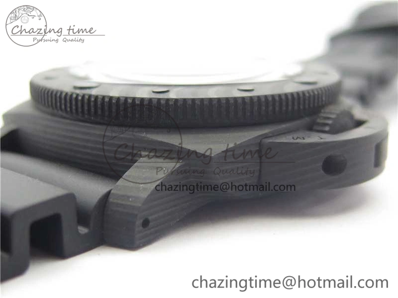 PAM960 Carbotech 42mm VSF Best Edition Black Dial Blue Markers on Rubber Strap P.9010 Clone