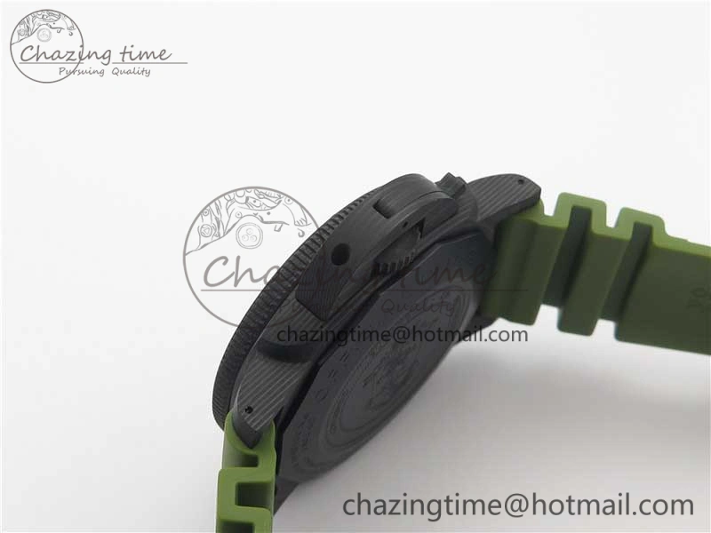 PAM961 Carbotech VSF Best Edition Carbon Dial on Green Rubber Strap P.9010 Clone