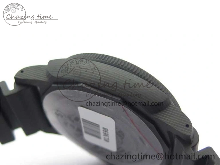 PAM979 Carbotech VSF Best Edition Carbon Dial on Rubber Strap P.9010 Clone (Free Leather Strap)