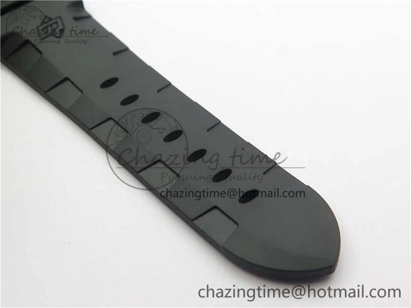 PAM979 Carbotech VSF Best Edition Carbon Dial on Rubber Strap P.9010 Clone (Free Leather Strap)