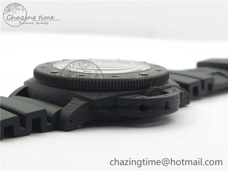PAM979 Carbotech VSF Best Edition Carbon Dial on Rubber Strap P.9010 Clone (Free Leather Strap)