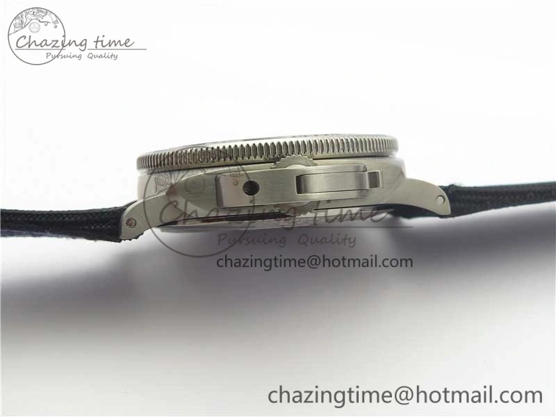 PAM984 Mike Horn Submersible VSF 1:1 Best Edition Black Dial on Black Nylon Strap P.9010 Clone