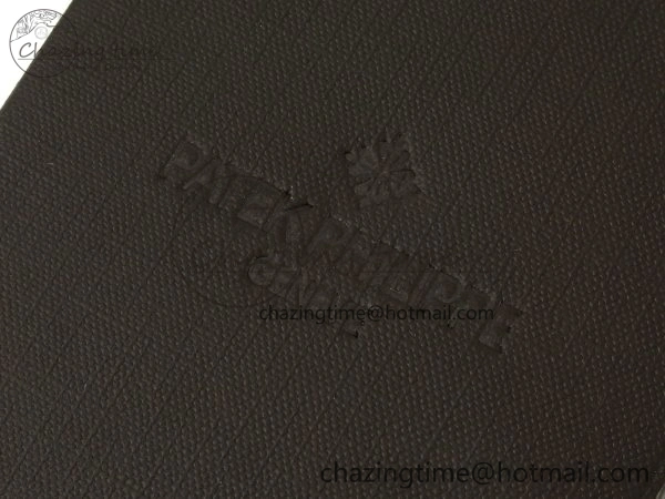 PATEK PHILIPPE VIP TRAVEL BOX WITH CARDS AND CERTIFICATE