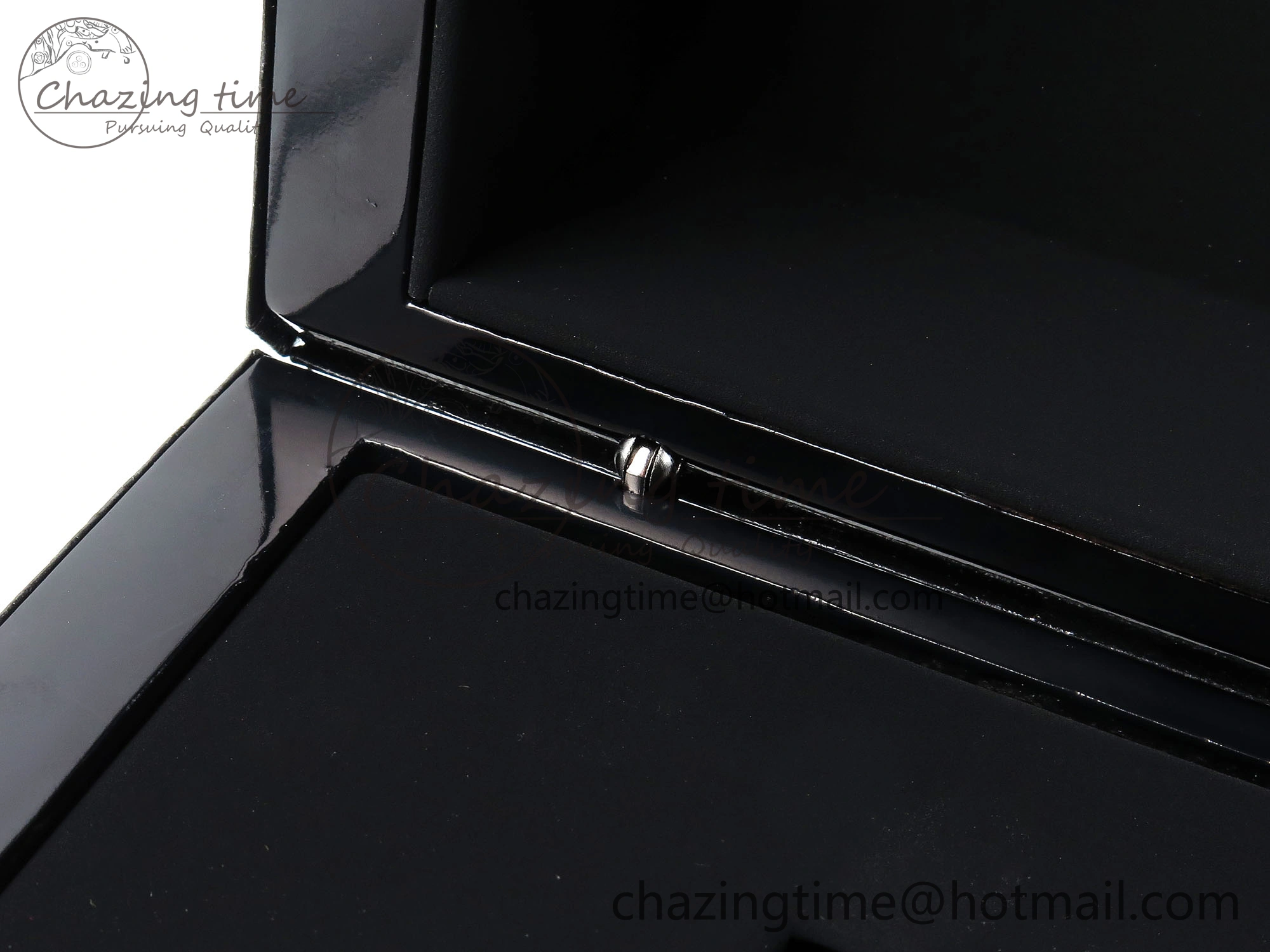 PIAGET NEW WATCH BOX