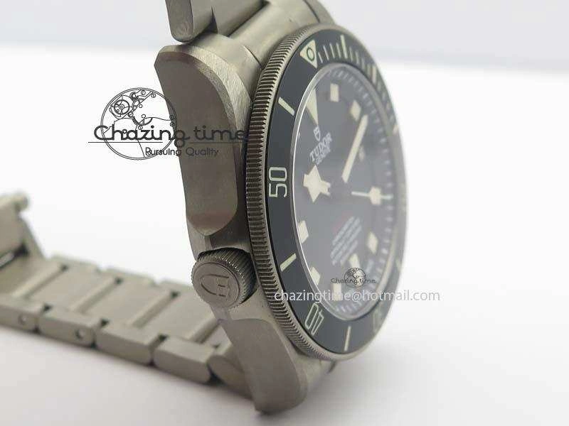 Pelagos LHD ZF 1:1 Best Edition On Titanium Bracelet A2824 (Free Rubber Strap)