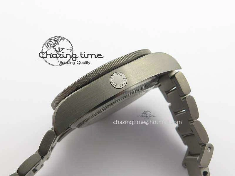 Pelagos LHD ZF 1:1 Best Edition On Titanium Bracelet A2824 (Free Rubber Strap)