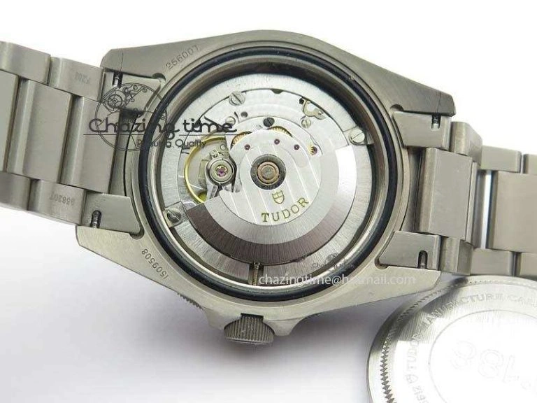 Pelagos LHD ZF 1:1 Best Edition On Titanium Bracelet A2824 (Free Rubber Strap)