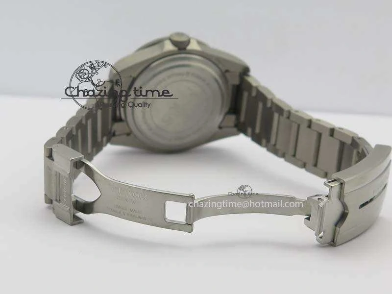 Pelagos LHD ZF 1:1 Best Edition On Titanium Bracelet A2824 (Free Rubber Strap)