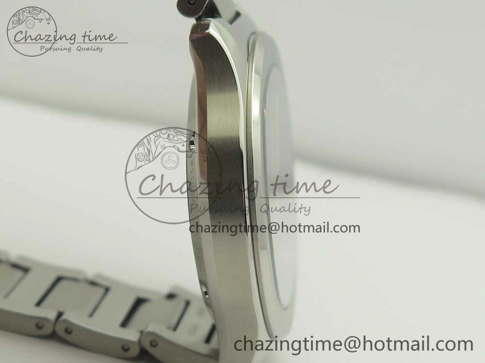 Piaget Polo S 42mm SS MKF 1:1 Best Edition Black Textured Dial on SS Bracelet A1110P