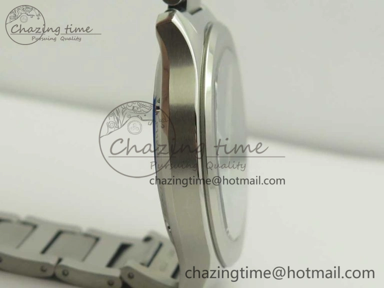 Piaget Polo S 42mm SS MKF 1:1 Best Edition Blue Textured Dial on SS Bracelet A1110P