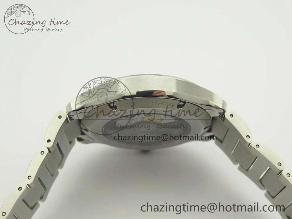 Piaget Polo S 42mm SS MKF 1:1 Best Edition Blue Textured Dial on SS Bracelet A1110P