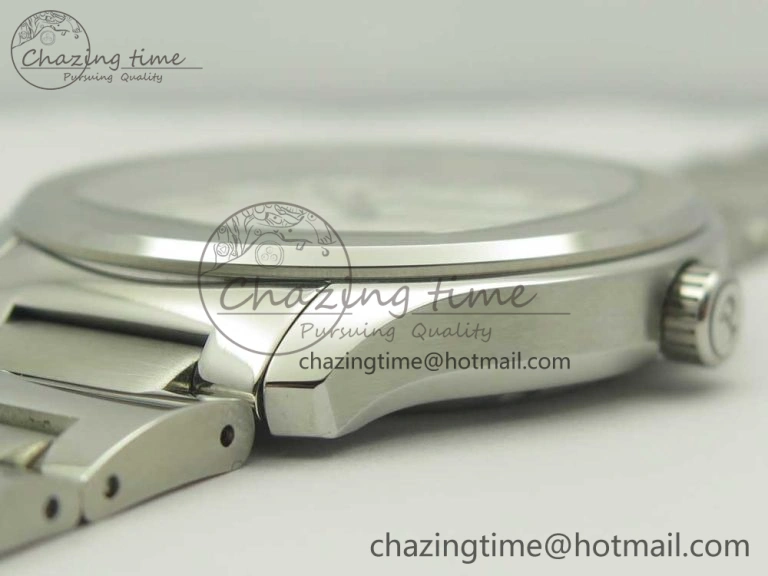 Piaget Polo S 42mm SS MKF 1:1 Best Edition White Textured Dial on SS Bracelet A1110P