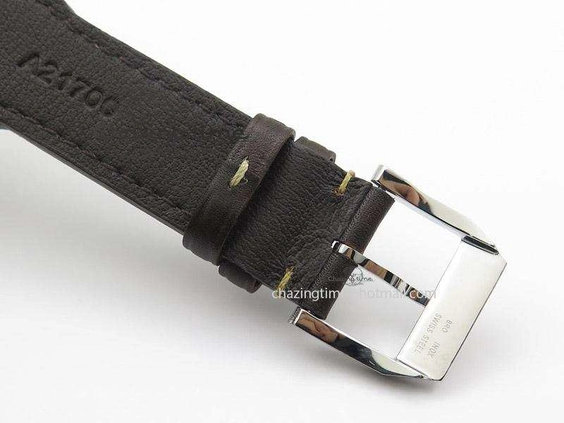 Pilot Chrono 377706 “Le Petit Prince” V6F Best Edition Blue Dial on Brown Leather Strap A7750