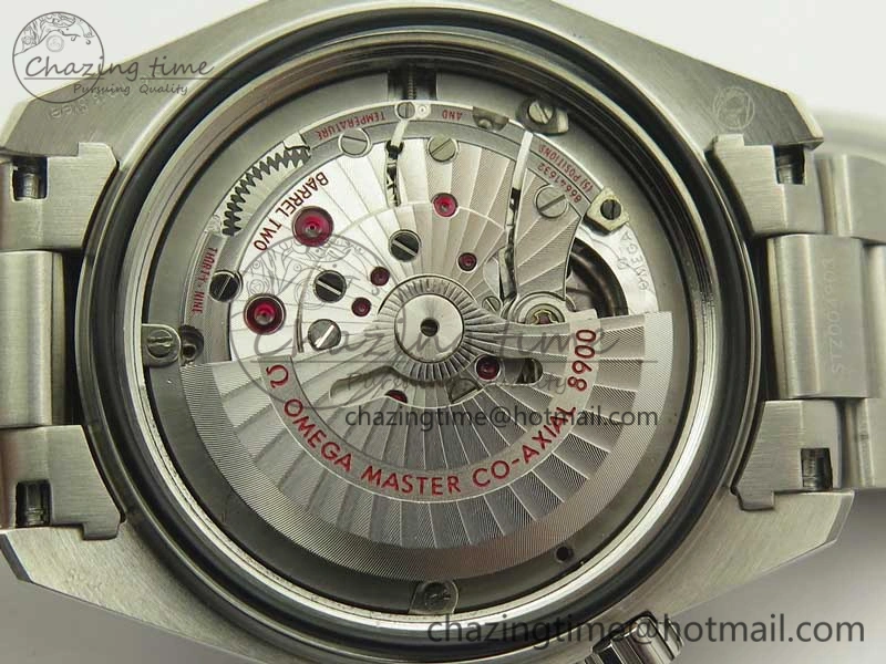 Planet Ocean 2016 43.5mm SS Black Bezel OM 1:1 Best Edition Black Dial on SS Bracelet A8900 V2
