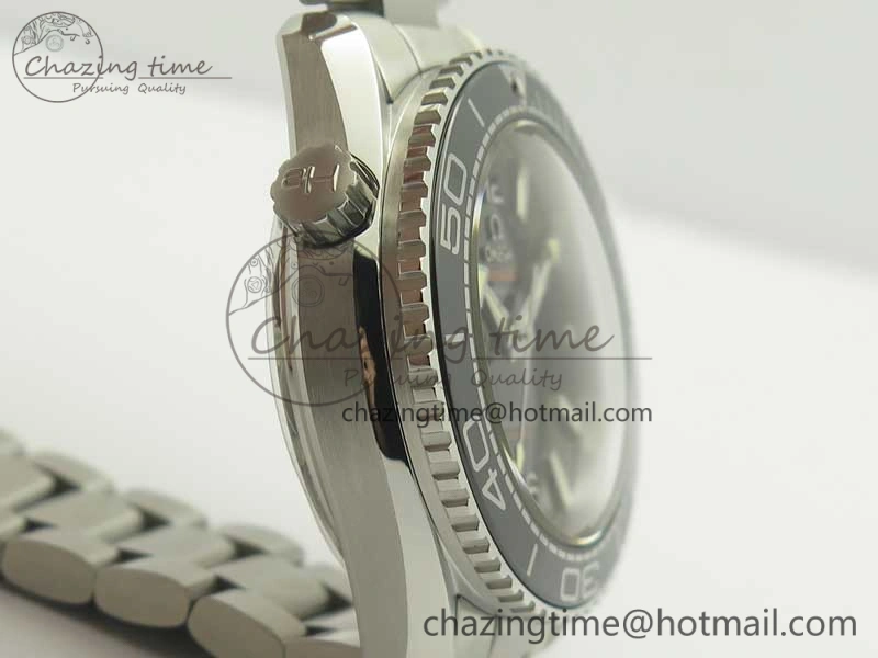 Planet Ocean 2016 43.5mm SS Black Bezel OM 1:1 Best Edition Black Dial on SS Bracelet A8900 V2