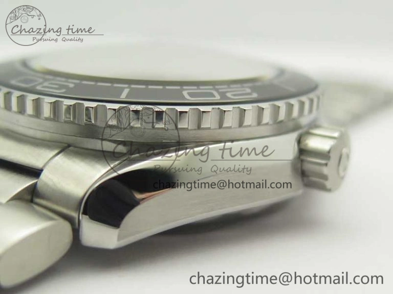 Planet Ocean 2016 43.5mm SS Black Bezel OM 1:1 Best Edition Black Dial on SS Bracelet A8900 V2